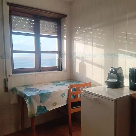 Mit Den Fuessen Im Appartement Gafanha da Nazaré